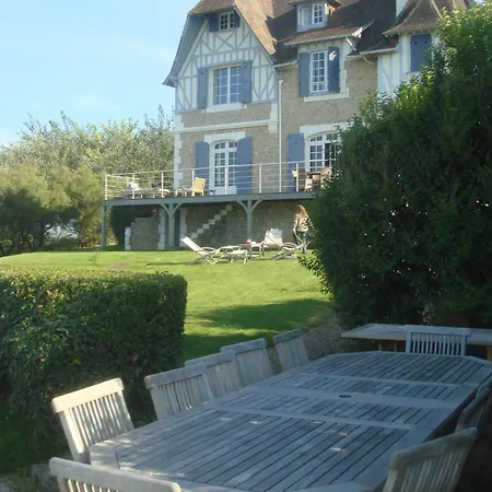 Grande Maison Sur La Plage Bénerville-sur-Mer